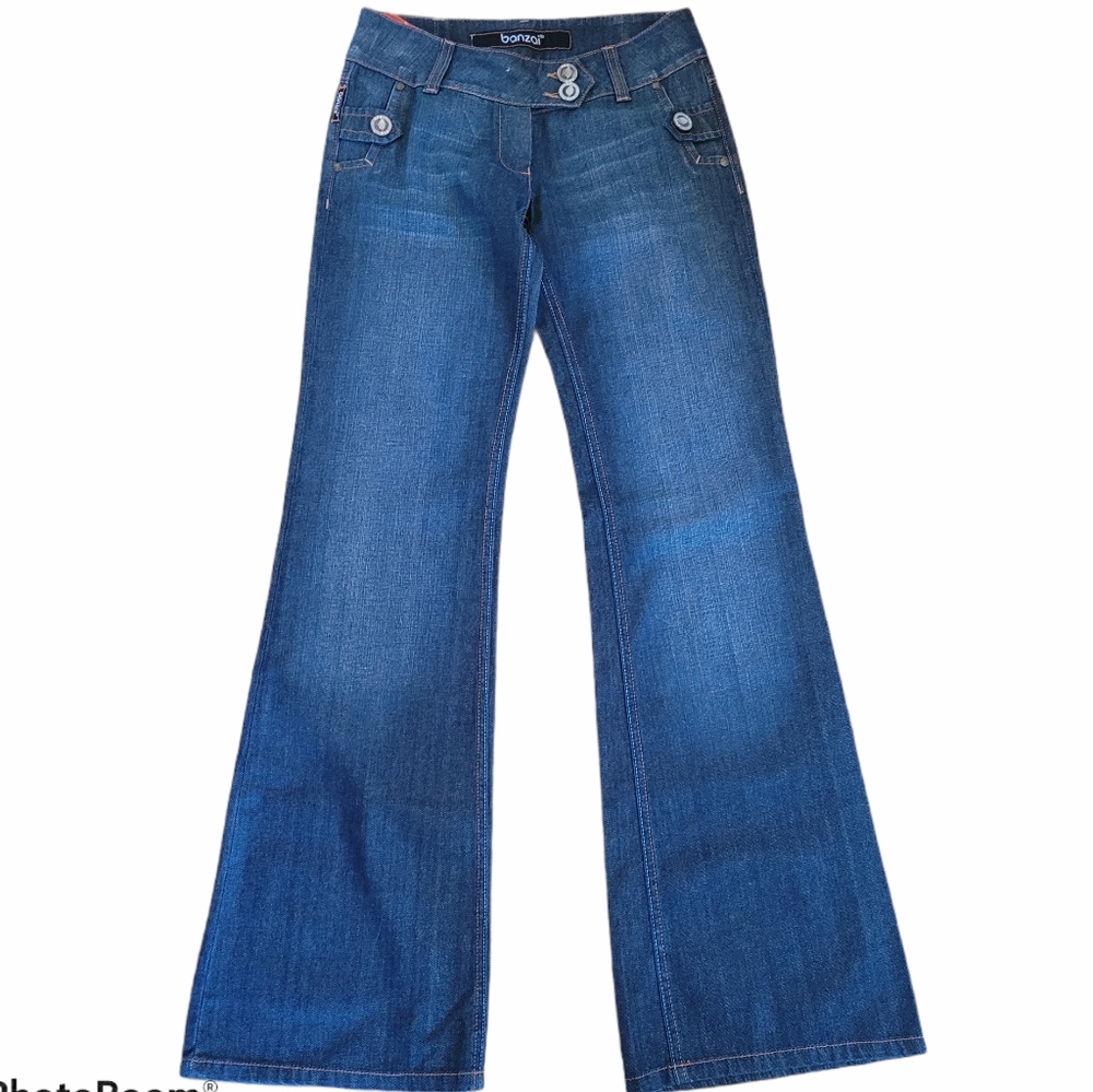 Banzai Italian Designed flare Jeans no zipper 26